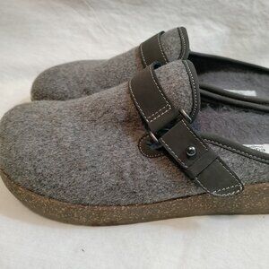 Earth Womens Dream Chinook Wool Insulated Clog